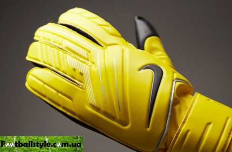 Вратарские перчатки Nike GK Classic Gloves