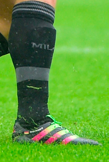 Лучшие футбольные бутсы второй недели февраля 2016 года - фото 15