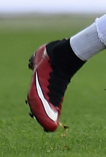 Лучшие футбольные бутсы второй недели февраля 2016 года - фото 27