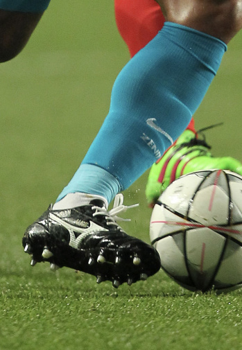 Подборка лучших футбольных бутс третьей недели февраля - фото 19