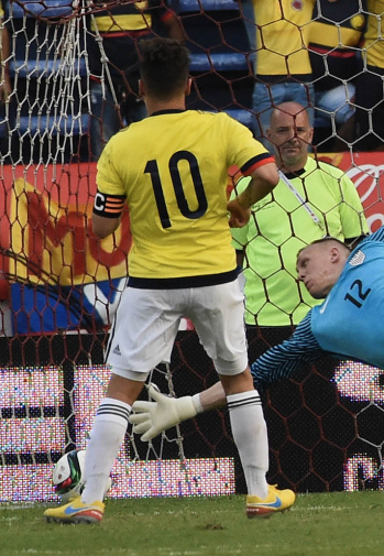 Кращі бутси кінця березня - фото 18