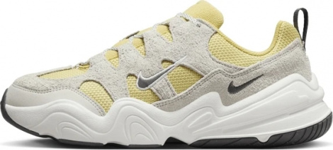 Кроссовки Nike W Tech Hera