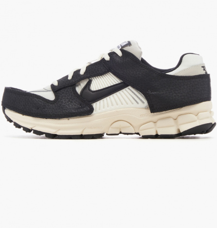 Кроссовки Nike Zoom Vomero 5 Timeless Panda Dunk (W)