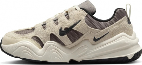 Кроссовки Nike W Tech Hera