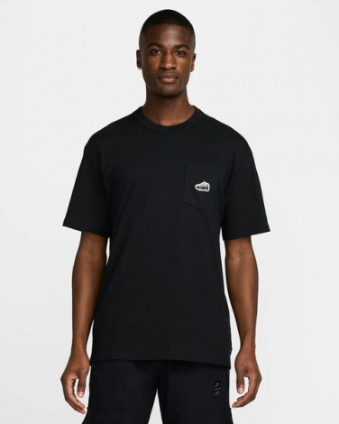 Футболка Nike MAX90 SNEAKER PATCH POCKET чорна HJ0574-010