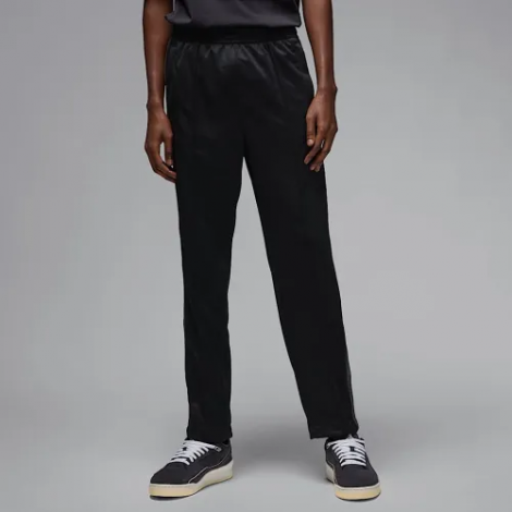 Спортивні штани Nike JORDAN ESSENTIALS TRACKSUIT PANTS чорні HF9341-010