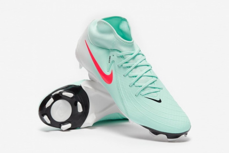 Футбольні бутси Nike Phantom Luna II Academy MG FD6725-300