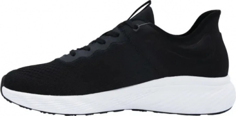 Кросівки Kelme чорно-білі 8333YX5172.9000