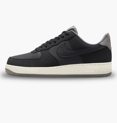 Кросівки Air Force 1 07 Lv8 Чоловіча 7.5