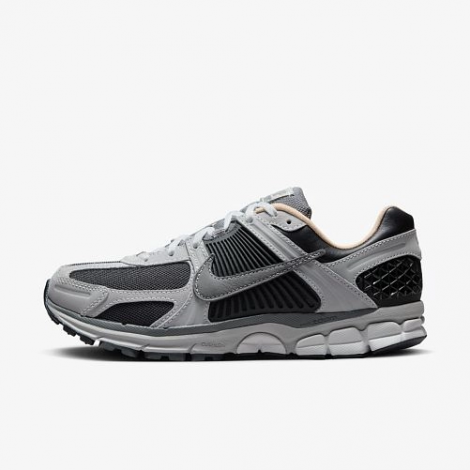 Кросівки Чоловічі Nike Zoom Vomero 5 Black/White Hv5982-001 41