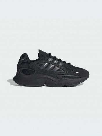 Кросівки Adidas Ozmillen