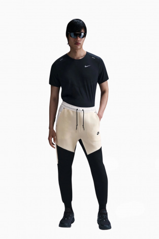 Штани Nike Sportswear Tech Fleece