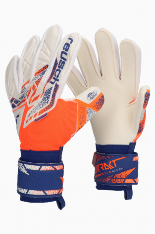 Воротарські рукавички Reusch Attrakt Silver