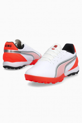 Сороконожки Puma King Match TT - белый
