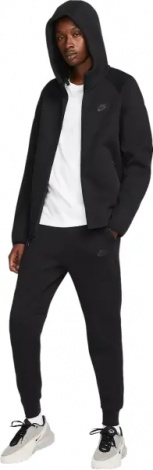 Спортивный костюм Nike SPORTSWEAR TECH FLEECE черный FB7921-010&FB8002-010