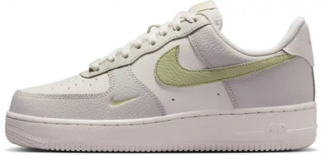 Кросівки жіночі Nike AIR FORCE 1 '07 кремово-лаймові IB3881-001