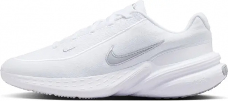 Кросівки Nike UPLIFT SC білі IB2765-101