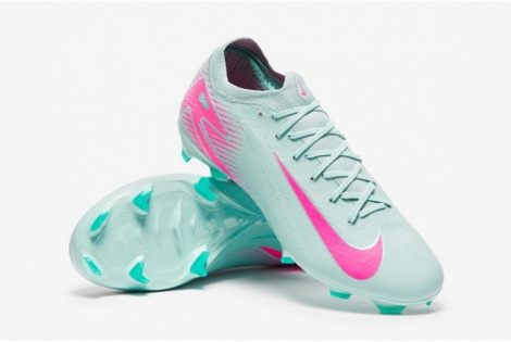 Футбольные бутсы Nike Air Zoom Mercurial Vapor 16 Pro FG FQ8685-301