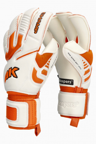 Вратарские перчатки 4keepers Champ Training VII RF2G Junior