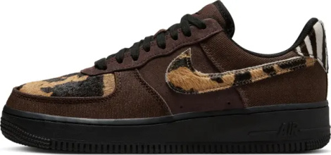Кросівки жіночі Nike AIR FORCE 1 '07 темно-коричневі HV6356-200