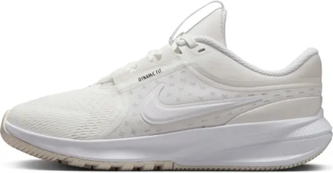 Кроссовки беговые подростковые Nike STAR RUNNER 5 (GS) молочные HF7004-101