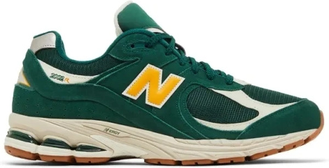 Кроссовки New Balance 2002R зелено-белые M2002RAC
