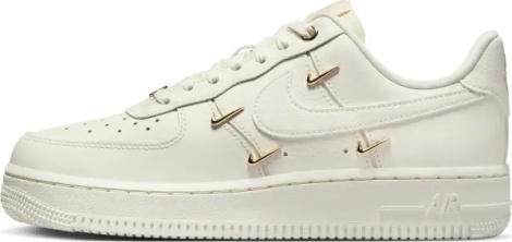 Кросівки жіночі Nike AIR FORCE 1 '07 LX молочні FV3654-111