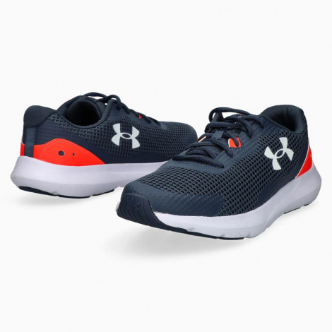 Кросівки Under Armour Surge 3