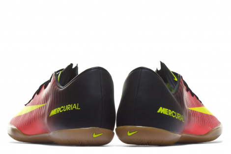 Футзалки Nike Mercurial Victory VI IC