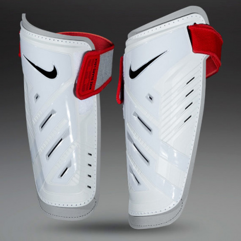 Футбольні щитки Nike Protegga Shin Guards