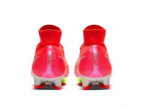 Футбольные бутсы Nike Superfly 8 Pro FG 40.5