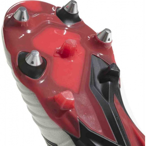 Футбольные бутсы adidas Predator 18.1 SG