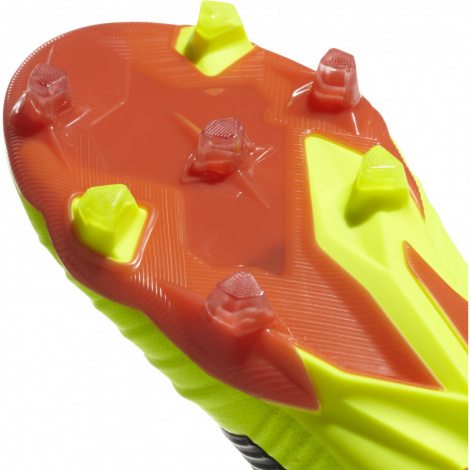 Футбольные бутсы adidas Predator 18.1 FG
