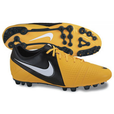 Футбольные бутсы Nike CTR360 Libretto III AG