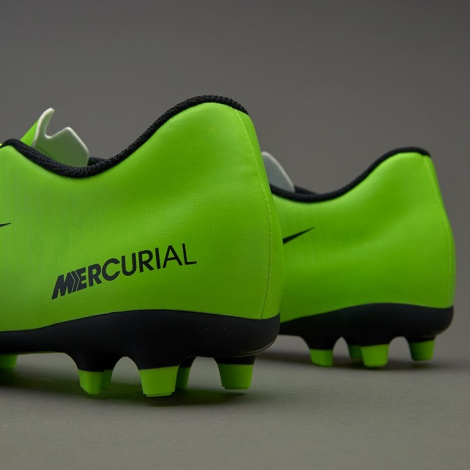 Футбольные бутсы Nike Mercurial Vortex III FG