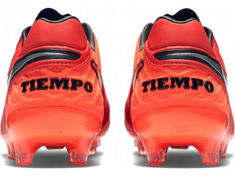 Футбольные бутсы Nike Tiempo Legend VI FG