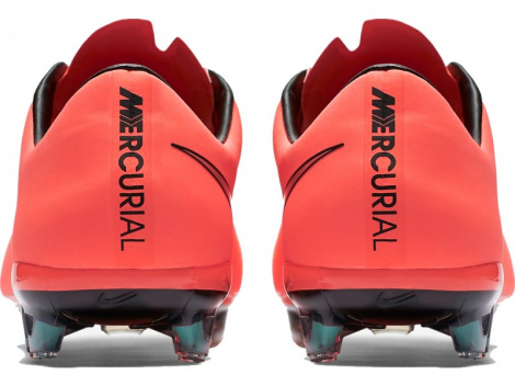 Футбольные бутсы Nike Mercurial Vapor X FG