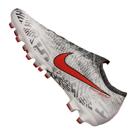 Футбольные бутсы Nike Vapor 12 Elite NJR AG-Pro