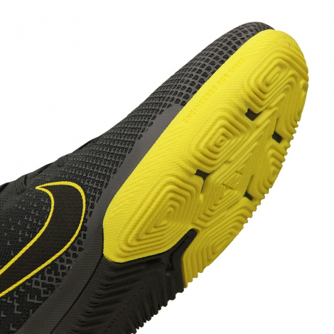 Футзалки Nike Vapor 12 Pro IC
