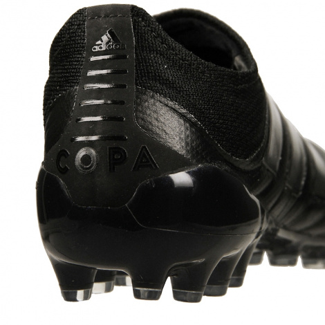 Футбольные бутсы adidas Copa 19.1 AG