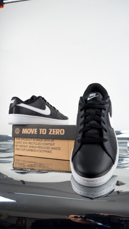 Кросівки Nike COURT ROYALE 2 BE чорні DH3160-001
