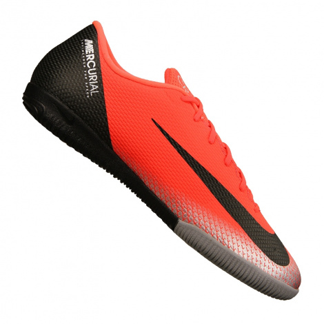 Футзалки Nike Vapor 12 Academy CR7 IC