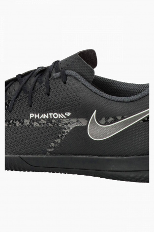 Футзалки Nike Phantom GT2 Club IC