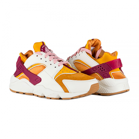 Кроссовки женские Nike WMNS AIR HUARACHE оранжевые DO6720-100