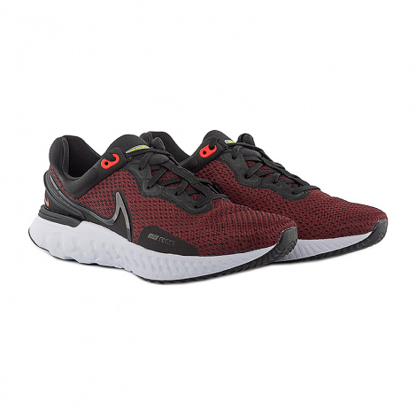 Кросівки Бігові Nike React Miler 3
