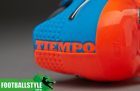 Футбольные бутсы Nike Tiempo Legend V SG Pro