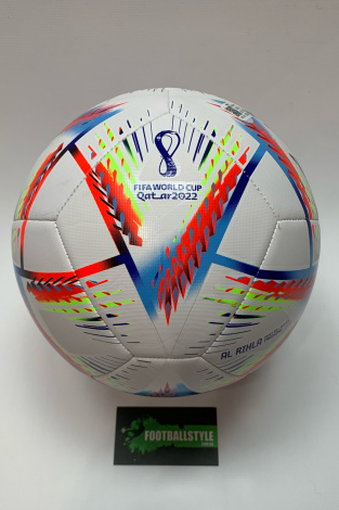 Футбольный мяч Adidas Al Rihla FIFA World Cup Qatar 2022 Speedshell Training (машинный шов, Чемпионат Мира 2022 в Катаре)