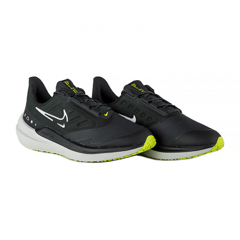 Кросівки бігові жіночі Nike AIR WINFLO 9 SHIELD чорні DM1104-001