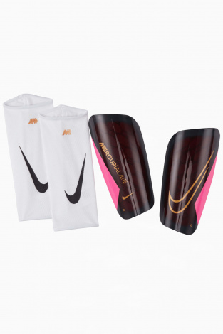 Футбольні щитки Nike Mercurial Lite