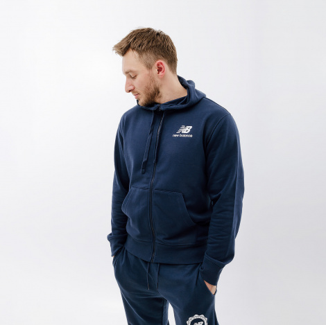 Куртка New Balance Essentials Stacked Logo FZ